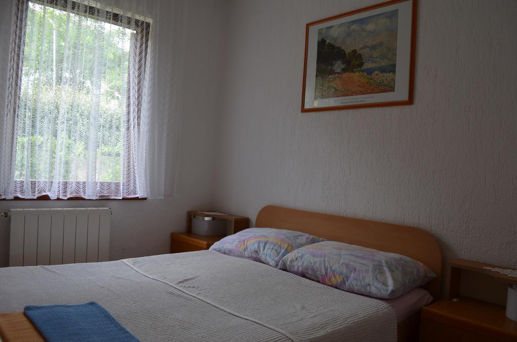Apartments Nina Baska  Ruang foto